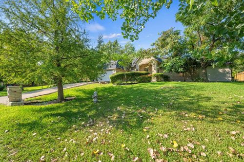 1204 Miami Dr, Austin, TX, 78733-2548 | Card Image