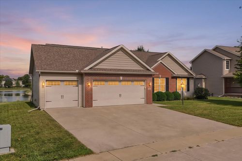 1813 Deer Run Dr, Mahomet, IL, 61853-3682 | Card Image