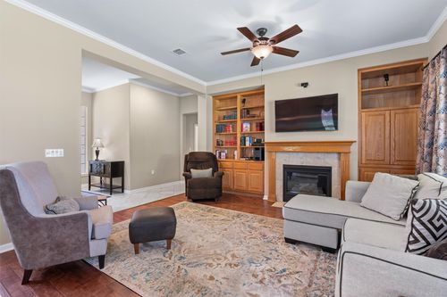 110 Persimmon Ln, Georgetown, TX, 78633-4708 | Card Image