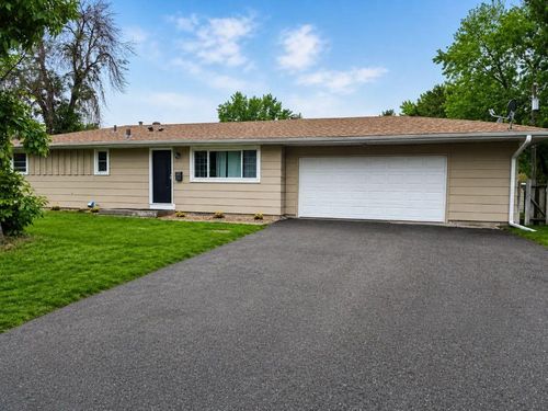 998 Overton Dr Ne, Fridley, MN, 55432-4540 | Card Image