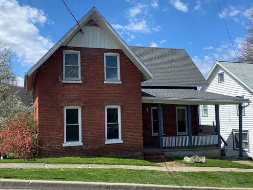 173 Walnut St, Corning, NY, 14830-2571 | Card Image