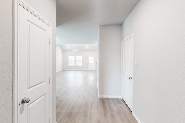 1813 Osage Trl, House other with 5 bedrooms, 3 bathrooms and null parking in Mesquite TX | Image 8