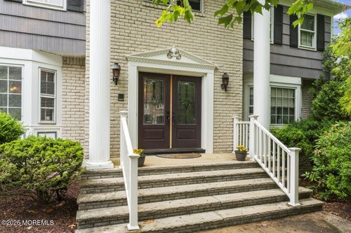 15 Adams St, Morganville, NJ, 07751-1046 | Card Image