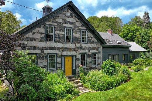 1847 Trebo Rd, Chester, VT, 05143-8826 | Card Image