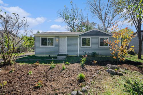 4 Burlingame Ct, Ann Arbor, MI, 48108-2504 | Card Image