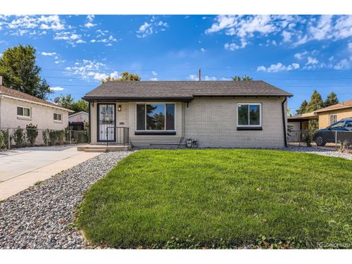 3571 Pontiac St, Denver, CO, 80207-1627 | Card Image