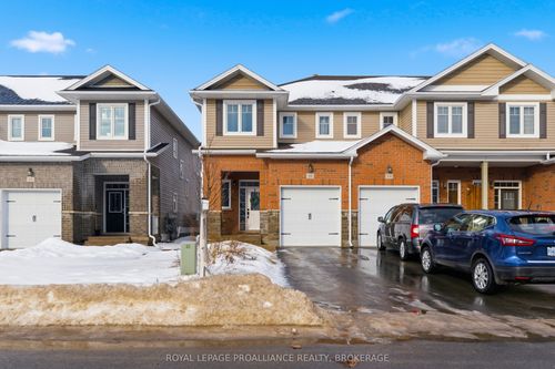 316 Janette St, Kingston, ON, K7P0K8 | Card Image