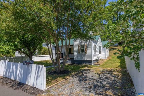 419 Quarry Rd, CHARLOTTESVILLE, VA, 22902-6346 | Card Image
