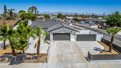4000 El Camino Ave, Las Vegas, NV, 89102-3626 | Card Image