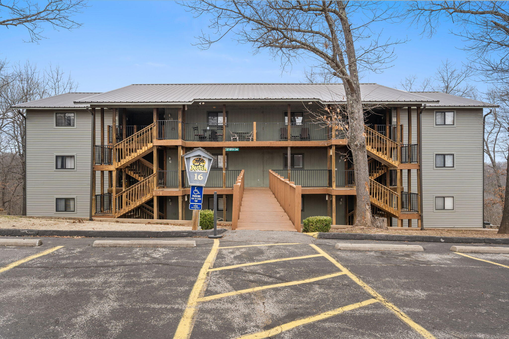 Residential in Branson West