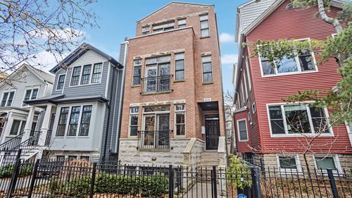 2-1131 Wolfram St, CHICAGO, IL, 60657-4329 | Card Image