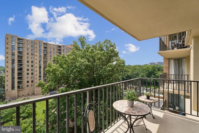 APT-526 - 4600 S Four Mile Run Dr, Condo with 1 bedrooms, 1 bathrooms and null parking in ARLINGTON VA | Image 17