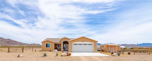 2948 Pinal Rd, Golden Valley, AZ, 86413 | Card Image