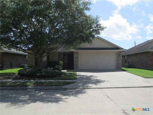 112 Gemini Ct, Victoria, TX, 77901-2416 | Card Image