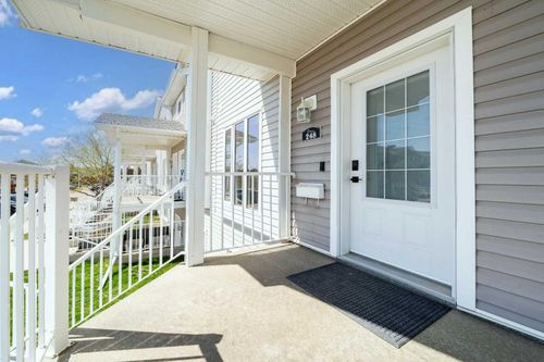 248 Northlands Pt Ne, Medicine Hat, AB, T1C0B9 | Card Image