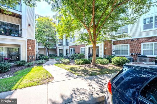 207-12925 Centre Park Cir, HERNDON, VA, 20171-5934 | Card Image