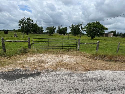 2627 Beasley West End Rd, Beasley, TX, 77417-9731 | Card Image