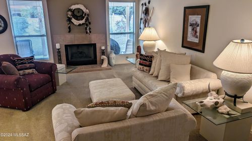 38100 S Mountain Site Dr, Tucson, AZ, 85739-3017 | Card Image