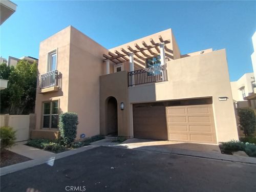 233 Radial, Irvine, CA, 92618-1034 | Card Image