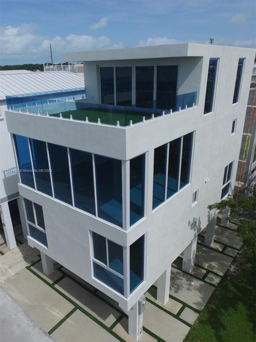 94825 Overseas Hwy, Key Largo, FL, 33037-3801 | Card Image