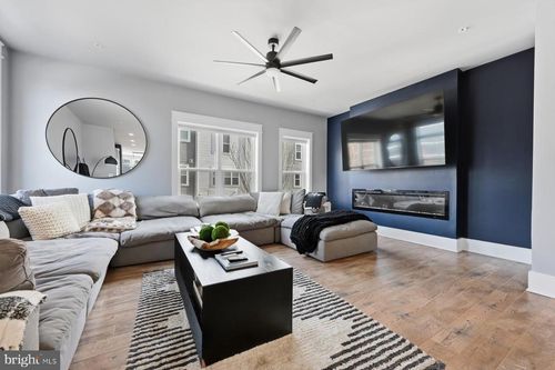 218 Wesley Brown Ln, ANNAPOLIS, MD, 21401-8823 | Card Image