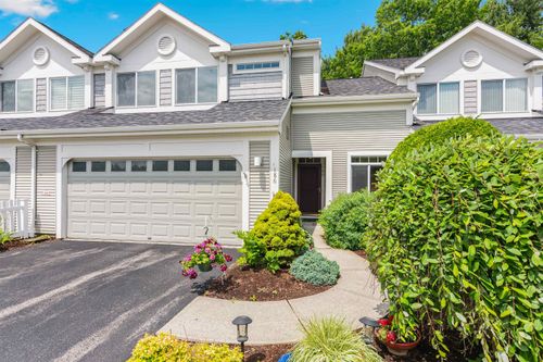186 Hummingbird Ln, South Burlington, VT, 05403-4448 | Card Image
