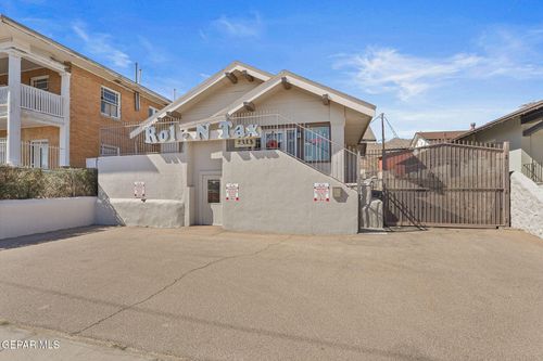 2313 Montana Ave, El Paso, TX, 79903-3603 | Card Image