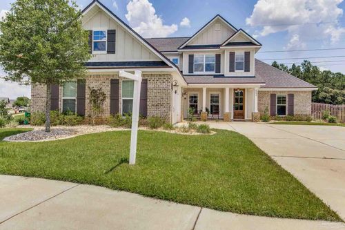 6044 Huntington Creek Blvd, Pensacola, FL, 32526-4428 | Card Image