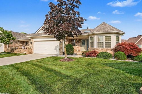 52109 E Westgrove Ct. Court, Macomb Township, MI, 48042 | Card Image