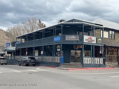 upstairs-98 Center St, Jackson, WY, 83001-8699 | Card Image