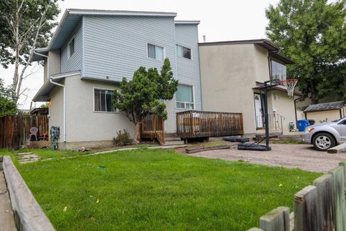 106 Columbia Place W, Lethbridge, AB, T1K3N9 | Card Image