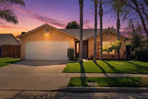 1623 Hudson Avenue, Tulare, CA, 93274 | Card Image