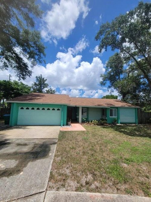 1050 Huntington Ct, LONGWOOD, FL, 32750-2944 | Card Image