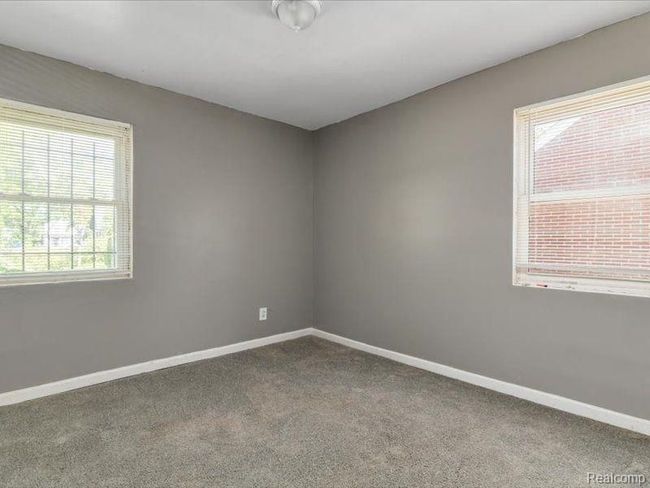 14219 Kilbourne St, House other with 3 bedrooms, 1 bathrooms and null parking in Detroit MI | Image 13