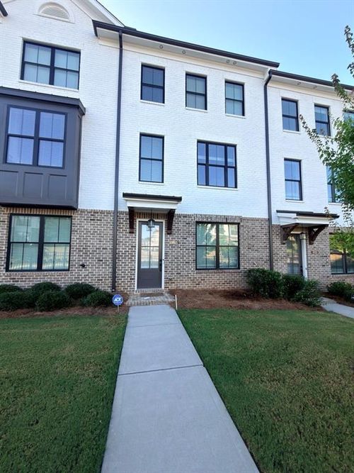 605 Millcroft Blvd, Buford, GA, 30518-6449 | Card Image