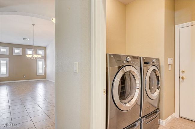 8204 Turbys Treehouse Pl, House other with 4 bedrooms, 3 bathrooms and null parking in Las Vegas NV | Image 61