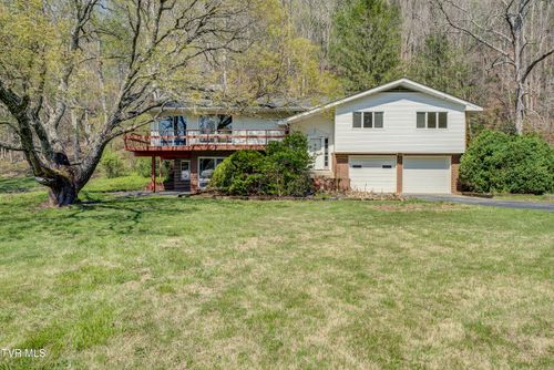375 Okolona Dr, Erwin, TN, 37650-2183 | Card Image