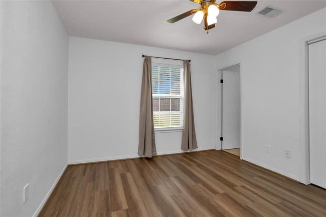 814 Whipporwill Rd, House other with 3 bedrooms, 2 bathrooms and 3 parking in Conroe TX | Image 29