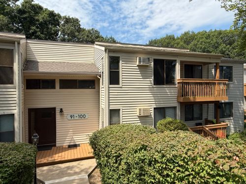 92-92 Woodland Dr, Cromwell, CT, 06416-1155 | Card Image