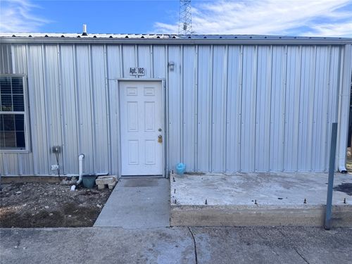 102-1050 Fm 970, Florence, TX, 76527-4586 | Card Image