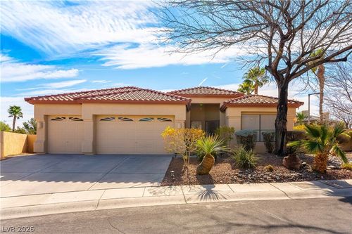 2312 Alpine Pointe Ln, Las Vegas, NV, 89134-6915 | Card Image