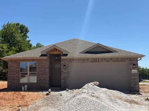 1102 W Jay St, Ozark, MO, 65721 | Card Image