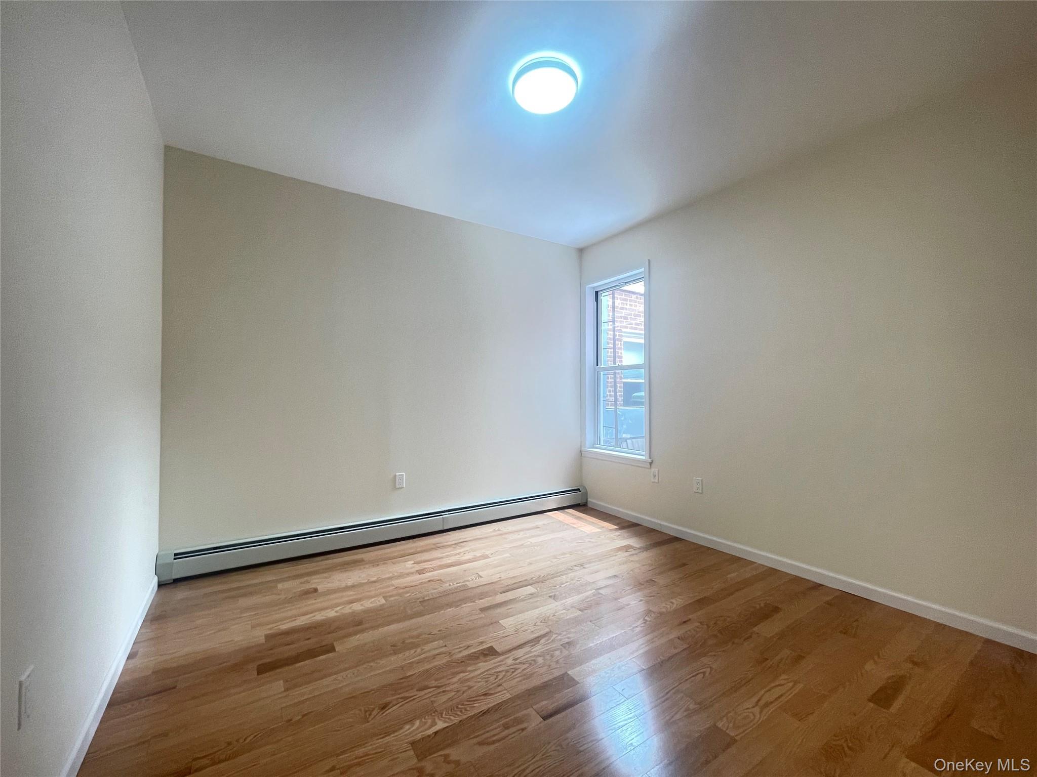 Residential Lease in North Hempstead 5