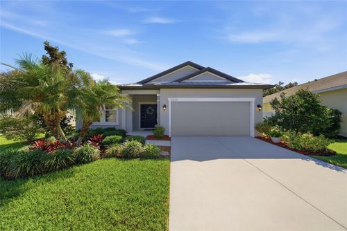 5234 Turtle Bay Dr, WESLEY CHAPEL, FL, 33545-3271 | Card Image