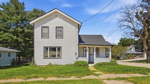 210 W Lewis Street, Platteville, WI, 53818 | Card Image