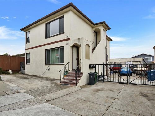 438 C St, Colma, CA, 94014-3140 | Card Image