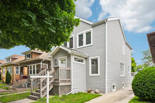 3531 Scoville Ave, Berwyn, IL, 60402-3854 | Card Image