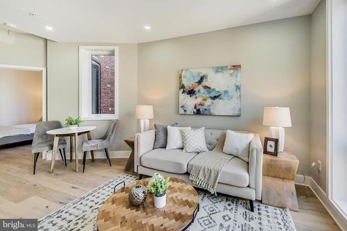 2-207 Florida Ave Nw, WASHINGTON, DC, 20001-1801 | Card Image