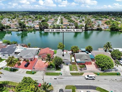 12267 Sw 195th Ter, House other with 3 bedrooms, 2 bathrooms and null parking in Miami FL | Image 1