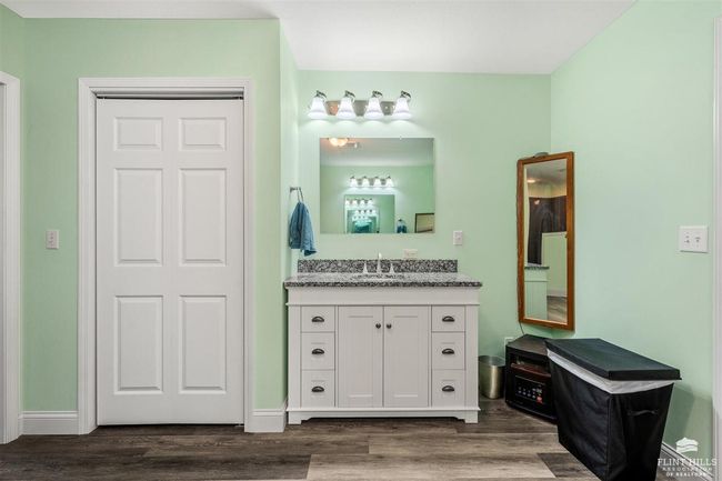 3673 Stewart Farm Rd, House other with 6 bedrooms, 4 bathrooms and null parking in Wamego KS | Image 29